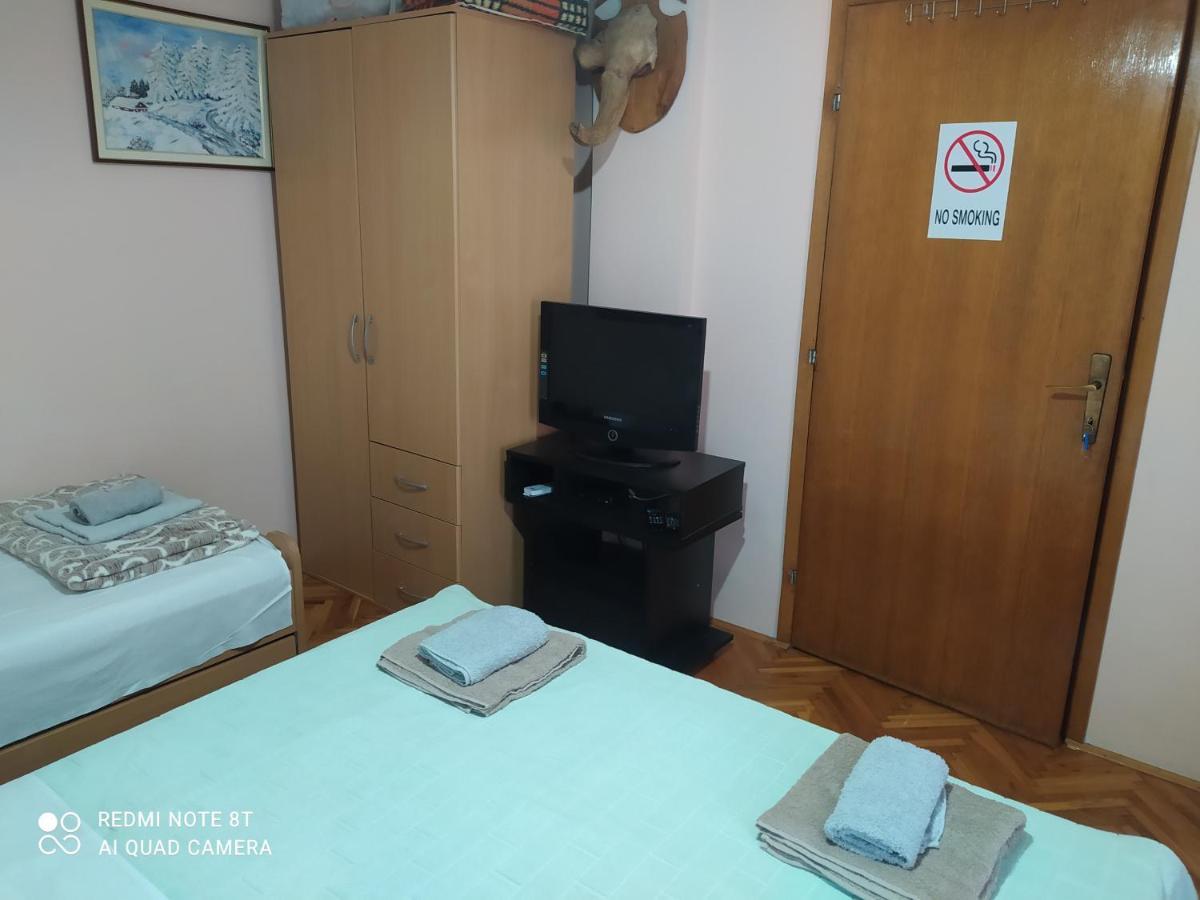 גולובאץ Apartment & Rooms Aleksandar מראה חיצוני תמונה