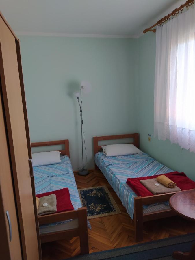 גולובאץ Apartment & Rooms Aleksandar מראה חיצוני תמונה